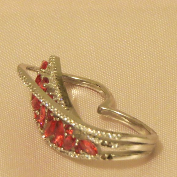 *925 Sterling Silver Diamond Ruby Ring Double fingers - Picture 2 of 3